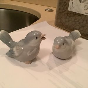 Pair of beautiful porcelain blue birds